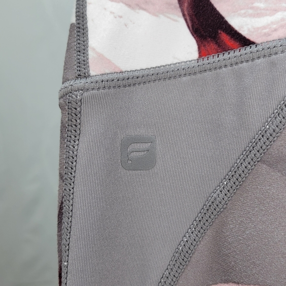 Fabletics PowerHold Leggings Size Small - Picture 6 of 6